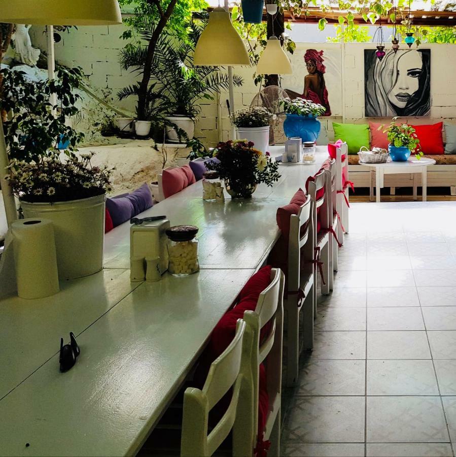 Ferah Hostel Monica'S Place Fethiye Exterior foto